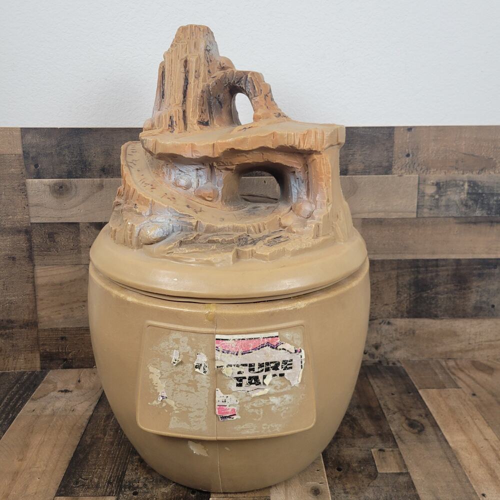 Adventure Mountain‎ 1979 Vintage Rare Blow Mold Toy Chest/Box Sun Products Alley